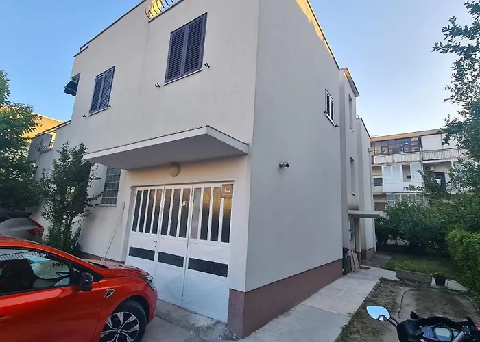 Apartment East