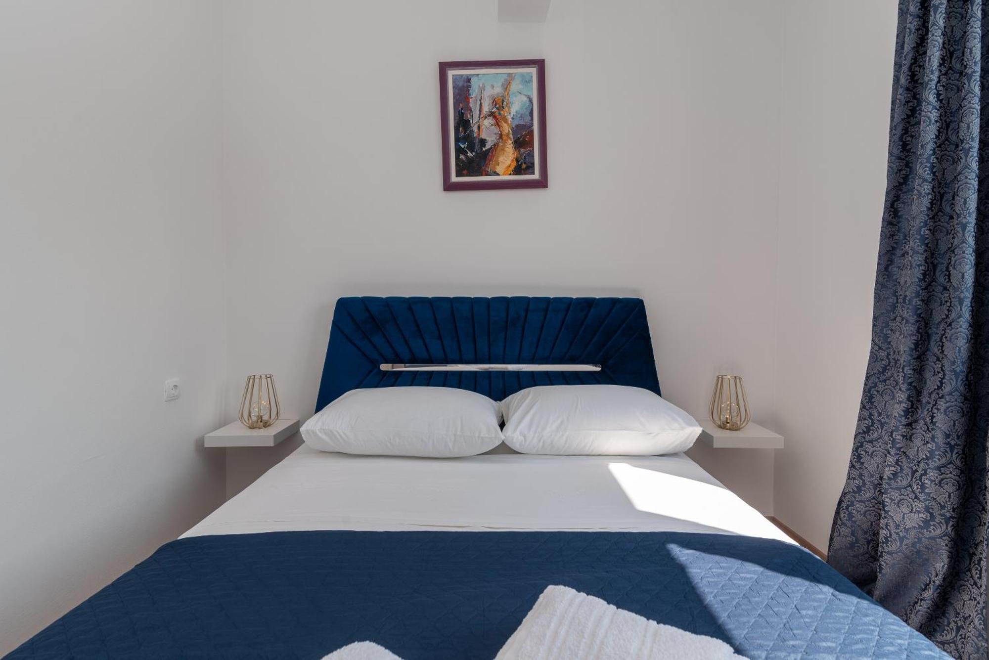 Apartment East