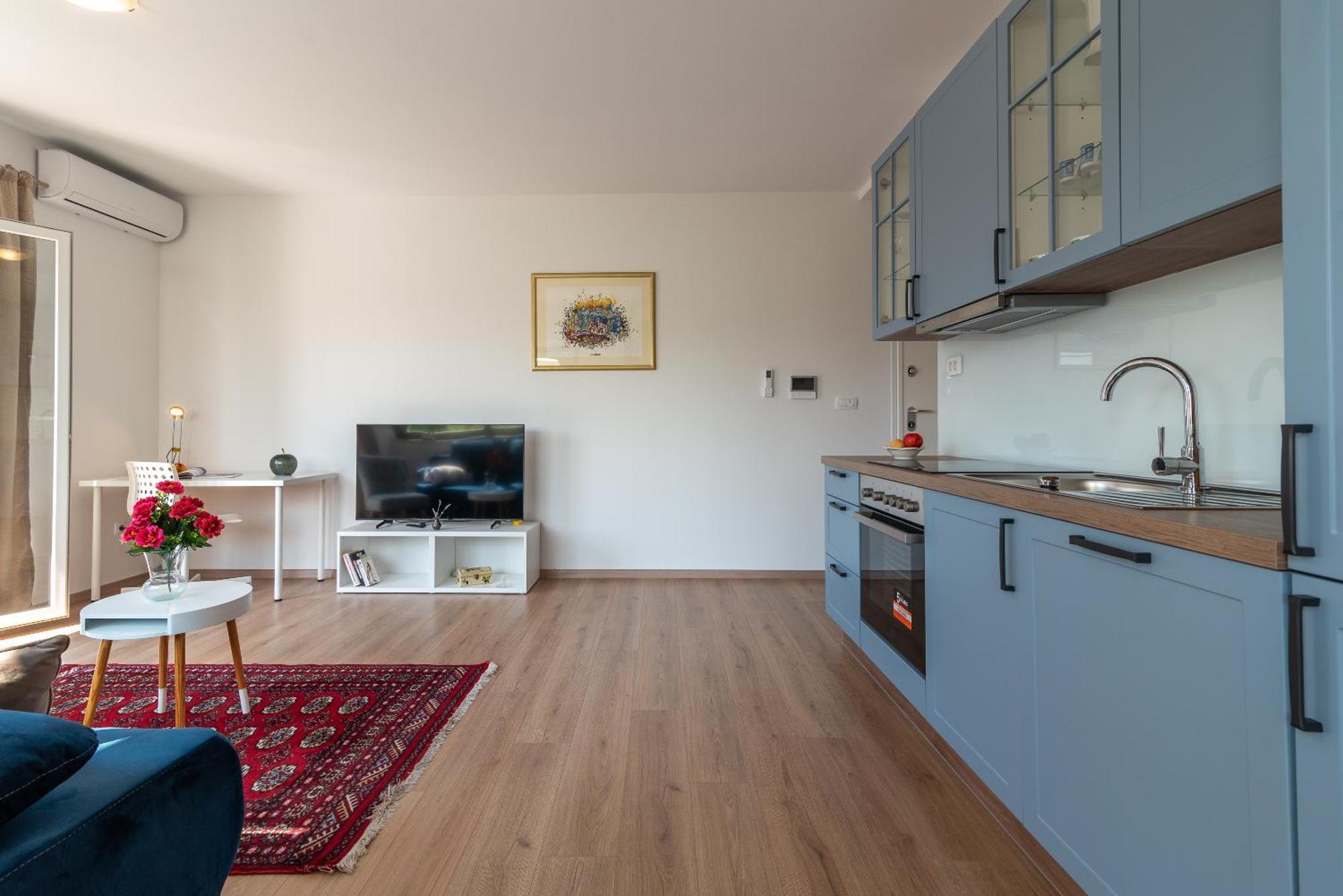 East Apartment Kastela